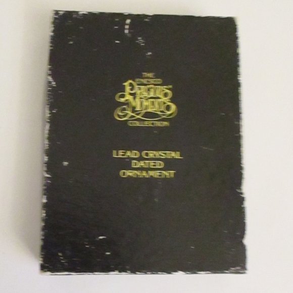 Vintage Precious Moments 1990 Crystal Ornament "Winter Song", Little Girl&Birds - Picture 6 of 8